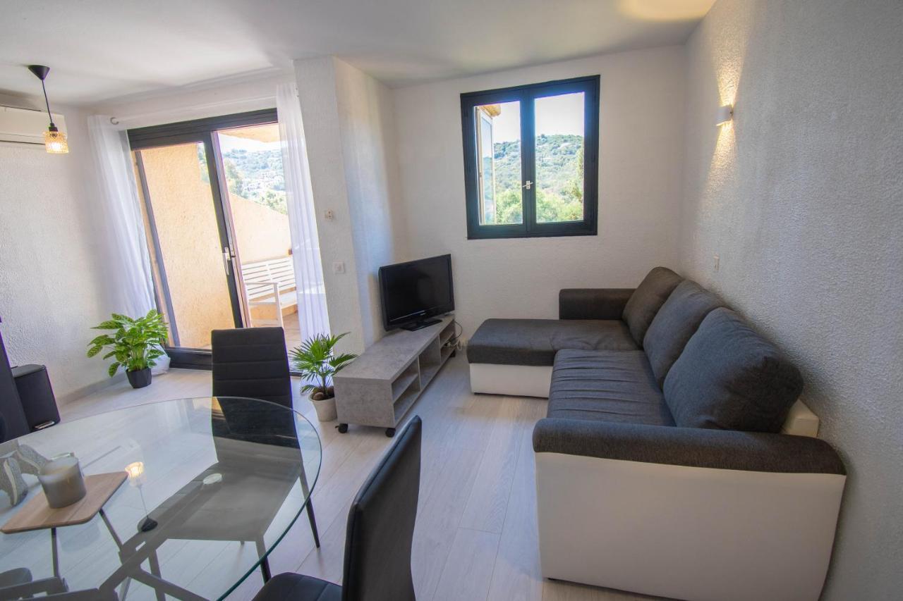 Porticcio - T2 Avec Piscine A 2 Minutes De La Plage Appartement Grosseto-Prugna Buitenkant foto